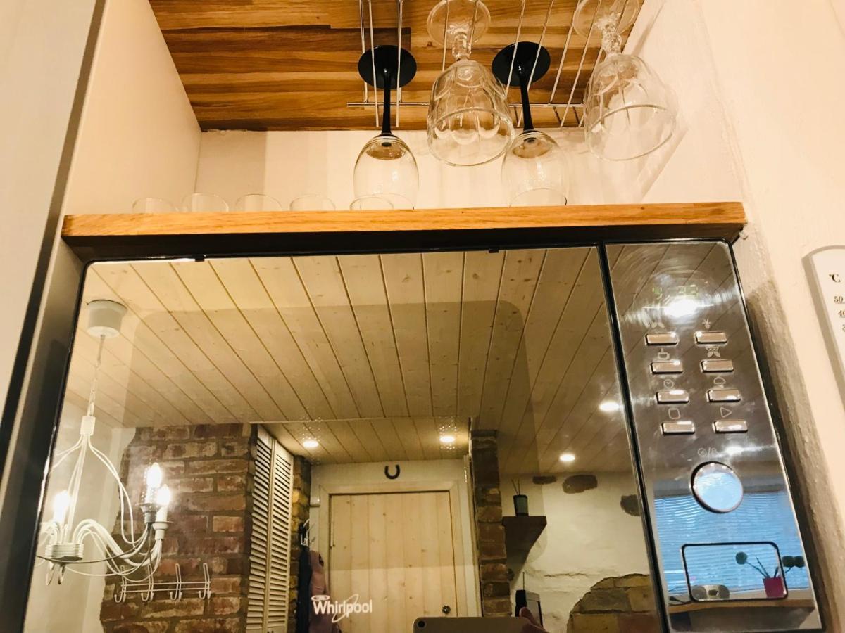 Cozy City Veerenni Studio Tallinn Ngoại thất bức ảnh